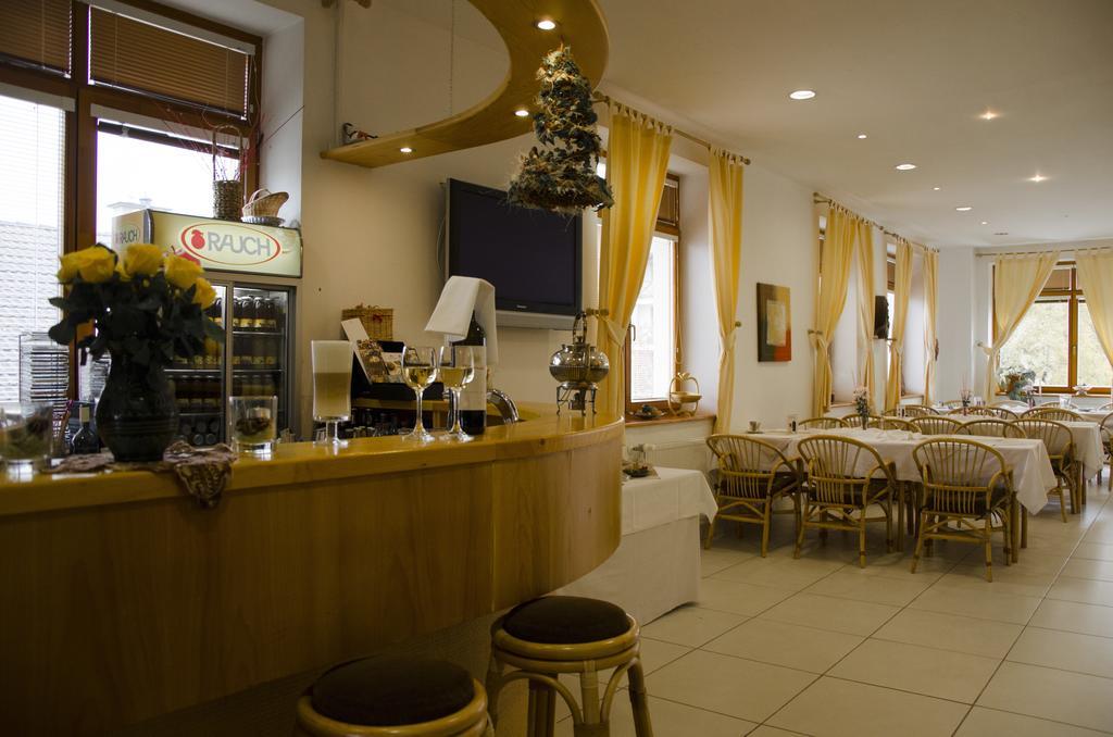 Hotel Villa Siesta Високе-Татри Экстерьер фото