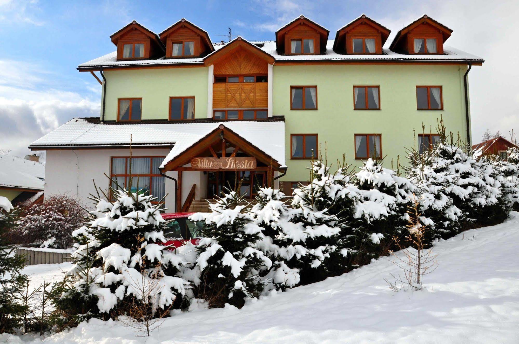 Hotel Villa Siesta Високе-Татри Экстерьер фото